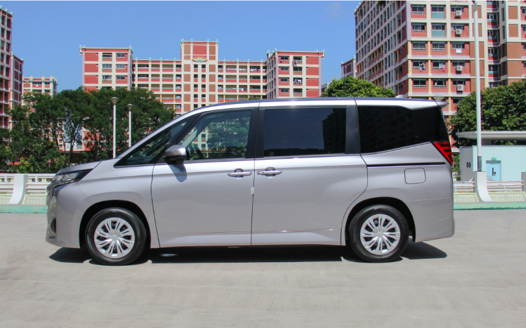 JC_Website_Car-list_2022_Toyota-Noah-1